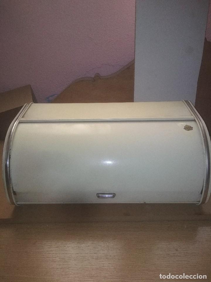 Antig&uuml;edades: Panera esmaltada antigua