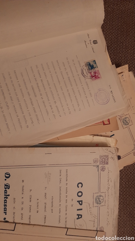 Antig&uuml;edades: Escritura notarial - Foto 2
