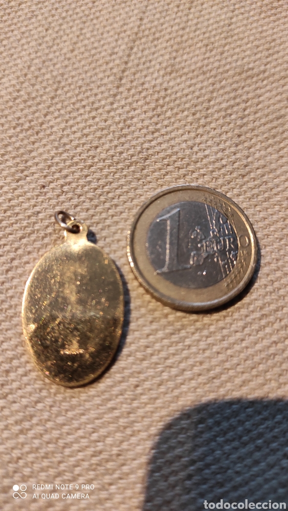 Antig&uuml;edades: MEDALLA CHAPADA EN ORO DE 14K.MARCADA. - Foto 2