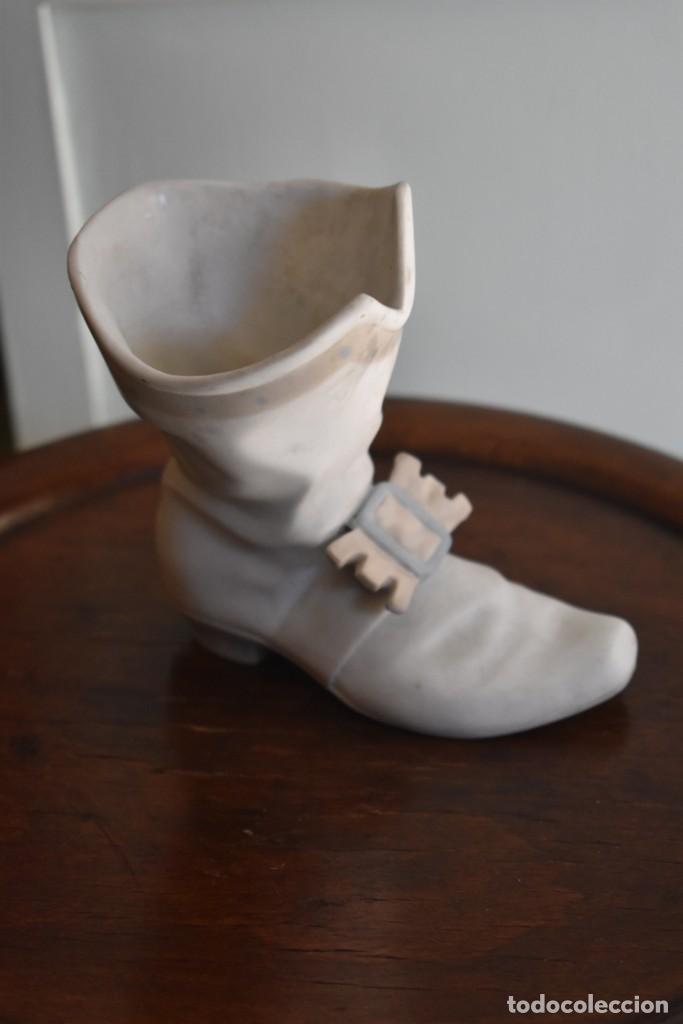 Antig&uuml;edades: BOTA DE PORCELANA LLADR&Oacute; - Foto 3