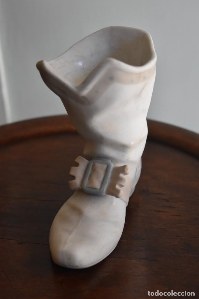 Antig&uuml;edades: BOTA DE PORCELANA LLADR&Oacute; - Foto 5
