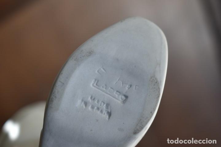 Antig&uuml;edades: BOTA DE PORCELANA LLADR&Oacute; - Foto 9