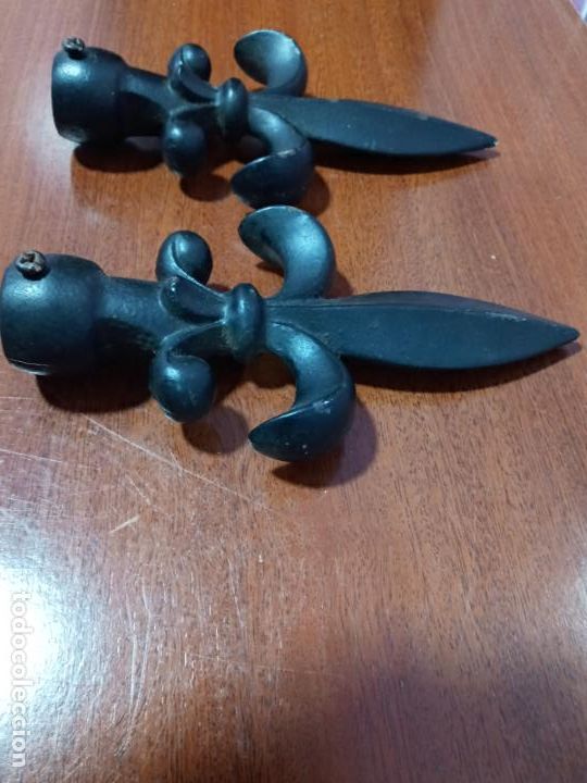 Antig&uuml;edades: Flor de lis hierro fundido - Foto 4