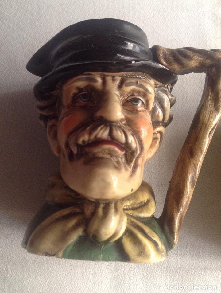 Antig&uuml;edades: JARRAS FORMA DE BUSTO Y CARA. - Foto 2