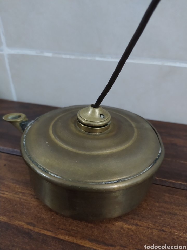 Antig&uuml;edades: Antiguo candil de bronce l&aacute;mpara de aceite - Foto 3