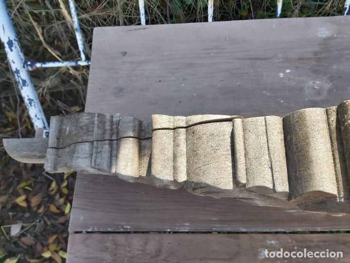 Antig&uuml;edades: Copete de armario para restaurar. - Foto 5