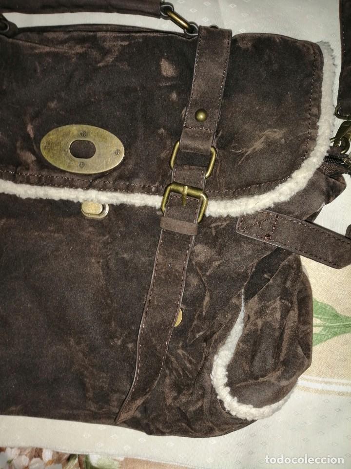 Antig&uuml;edades: Bolso malet&iacute;n de antelina - Foto 5