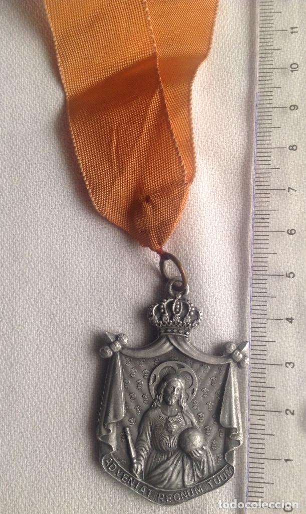 Antig&uuml;edades: MEDALLA ADVENIAT REGNUM TUUM - Foto 5