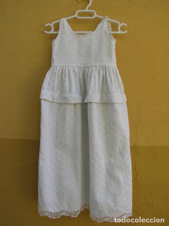 Antig&uuml;edades: 9.- Mantoncito bebe - Foto 1