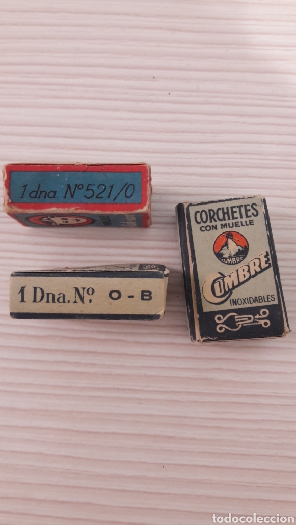 Antig&uuml;edades: 3 cajitas corchetes antiguas - Foto 2