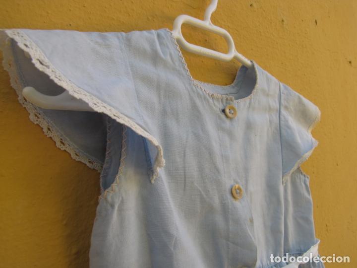 Antig&uuml;edades: 9.- Vestido beb&eacute; azul - Foto 4