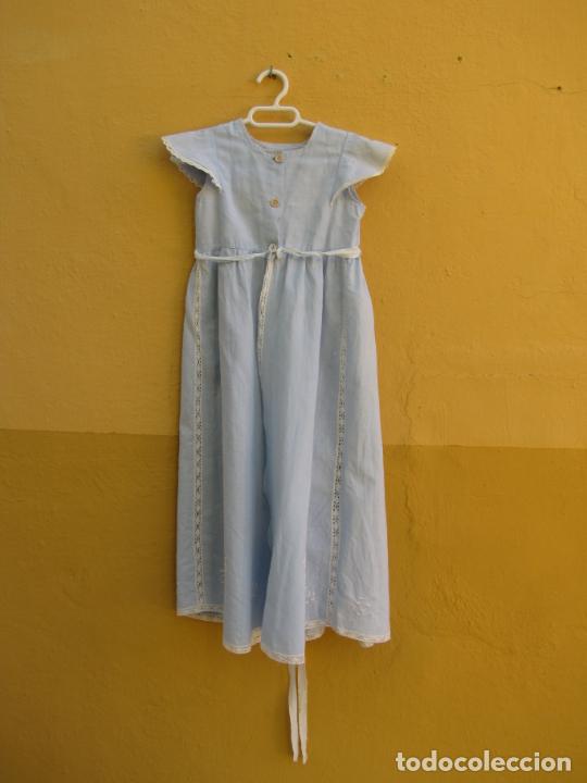 Antig&uuml;edades: 9.- Vestido beb&eacute; azul - Foto 1