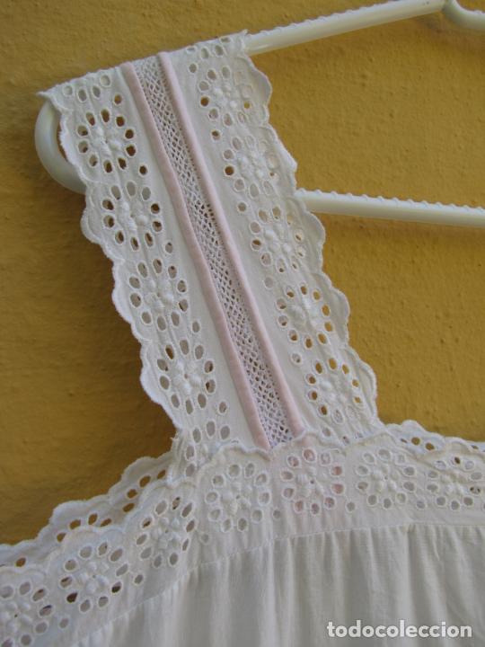 Antig&uuml;edades: 9.- Camis&oacute;n de algod&oacute;n ajuar - Foto 10