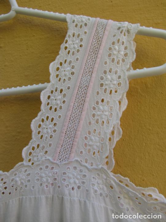 Antig&uuml;edades: 9.- Camis&oacute;n de algod&oacute;n ajuar - Foto 11