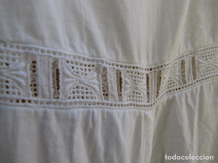 Antig&uuml;edades: 9.- Camis&oacute;n de algod&oacute;n ajuar - Foto 12