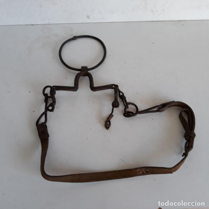 Antig&uuml;edades: Bocado marroqui con correaje de cuero - Foto 1