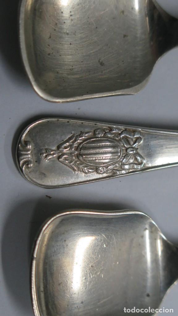 Antig&uuml;edades: CONJUNTO DE 3 CUBIERTOS CON ESCUDO DE LA GENERALITAT DE CALAU&Ntilde;A. - Foto 2