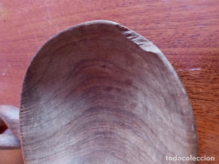 Antig&uuml;edades: Cuchara de madera tallada a mano - Foto 4