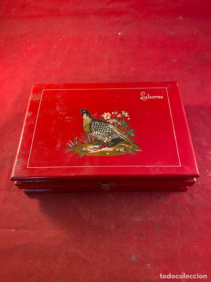 Antig&uuml;edades: Caja madera sabores roja - Foto 1
