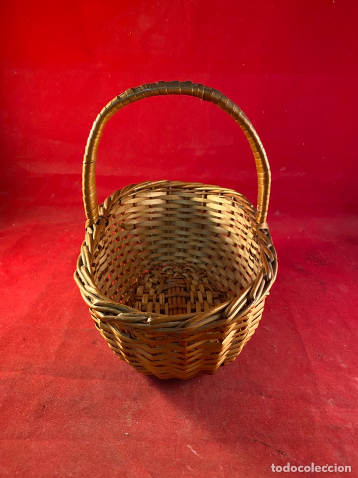 Antig&uuml;edades: Cesta de mimbre - Foto 2