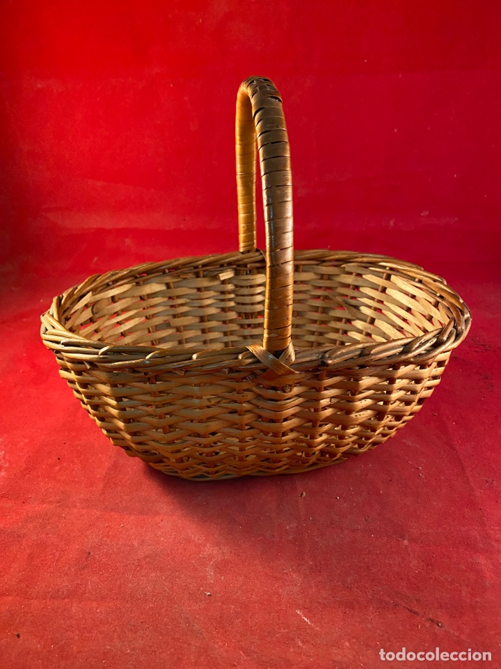 Antig&uuml;edades: Cesta de mimbre - Foto 1
