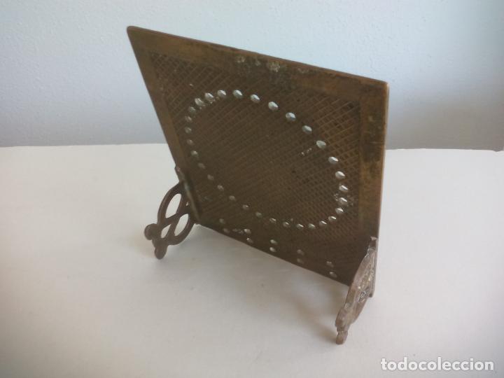 Antig&uuml;edades: CALENDARIO PERPETUO EN BRONCE, CON FORMA DE SOL. - Foto 2