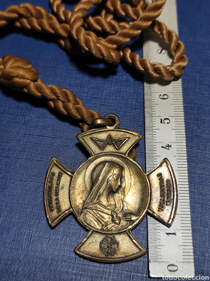 Antig&uuml;edades: Medalla cruzada eucarist&iacute;a - Foto 3