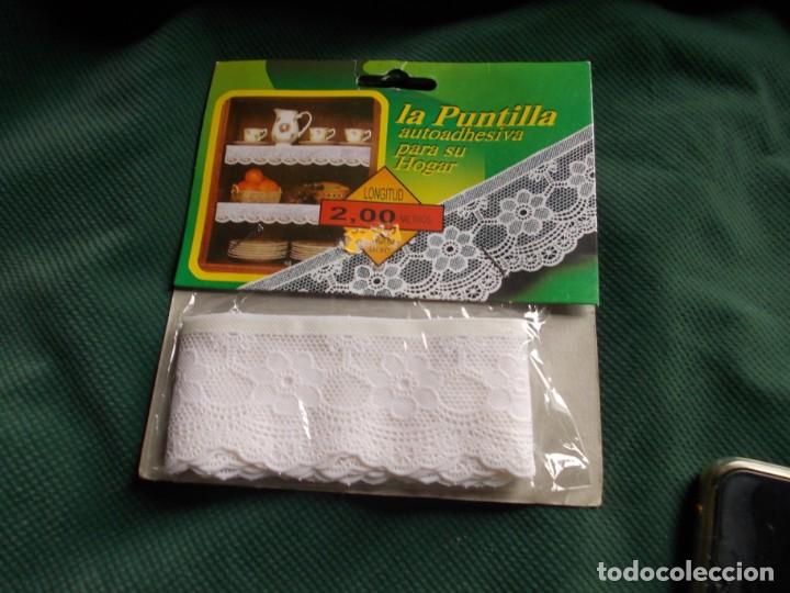 Antig&uuml;edades: puntilla autoahesiva - Foto 1