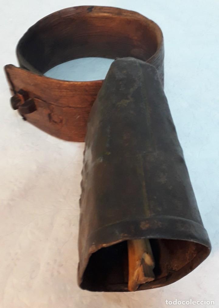Antig&uuml;edades: Campana ganado - Foto 1