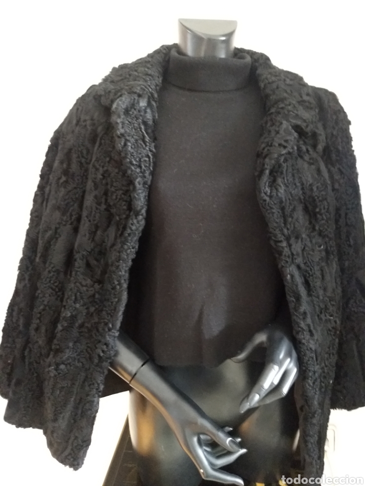 Antig&uuml;edades: Chaqueta de astrakan - Foto 4