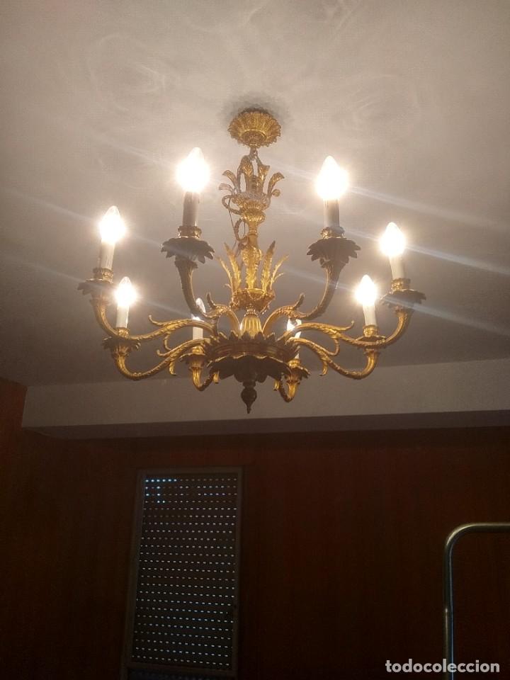 Antig&uuml;edades: Preciosa l&aacute;mpara de bronce antigua - Foto 1