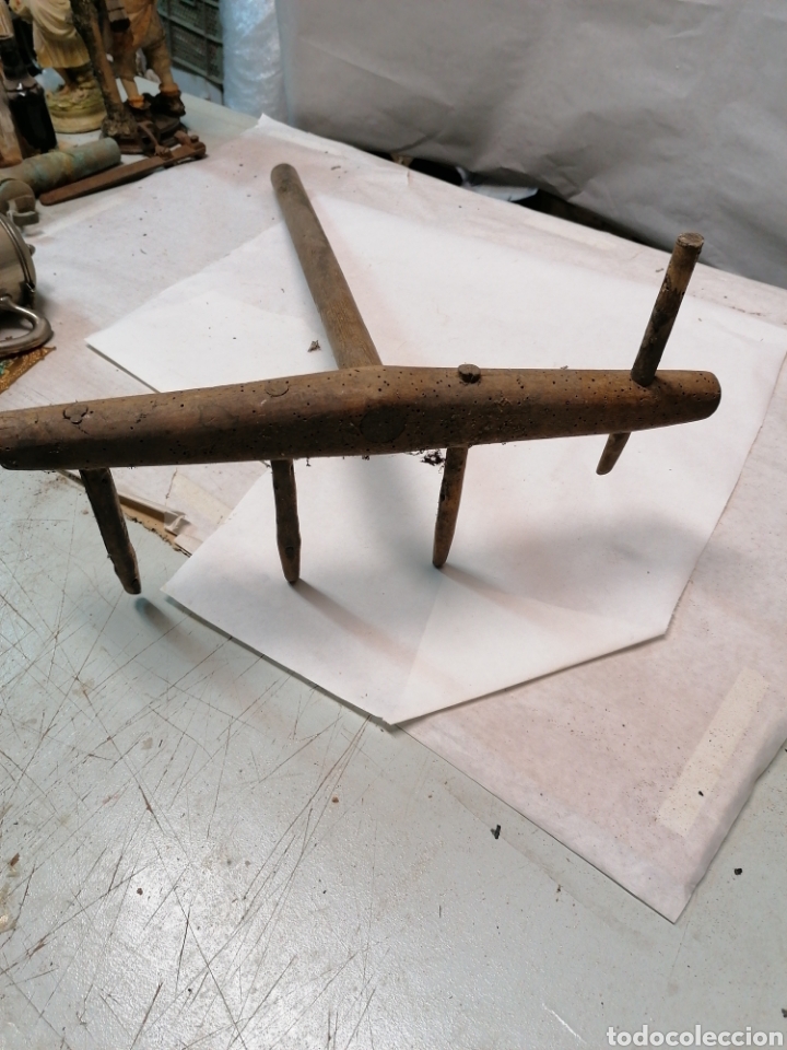 Antig&uuml;edades: Rastrillo madera - Foto 3