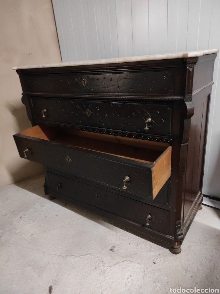 Antig&uuml;edades: Antigua c&oacute;moda con cajones, con su marmol. - Foto 15