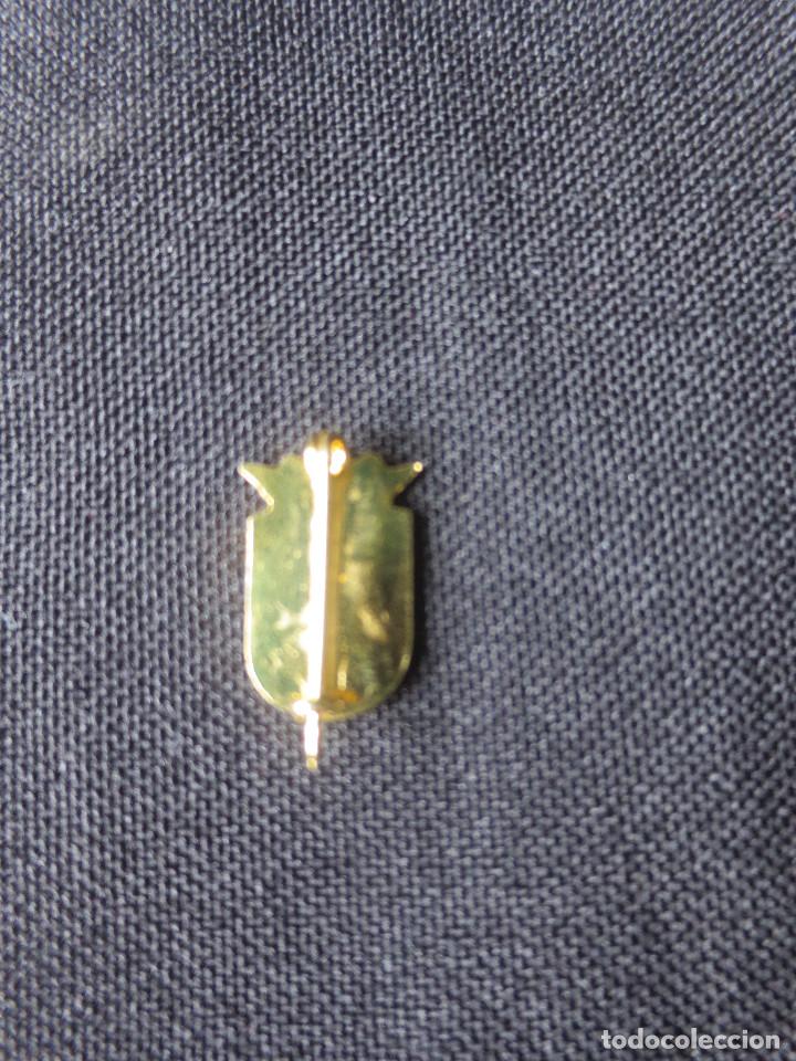 Antig&uuml;edades: ALFILER DE PLATA E INSIGNIA - ALFILER DE LA JUNTA DE CASTILLA Y LEON - Foto 5