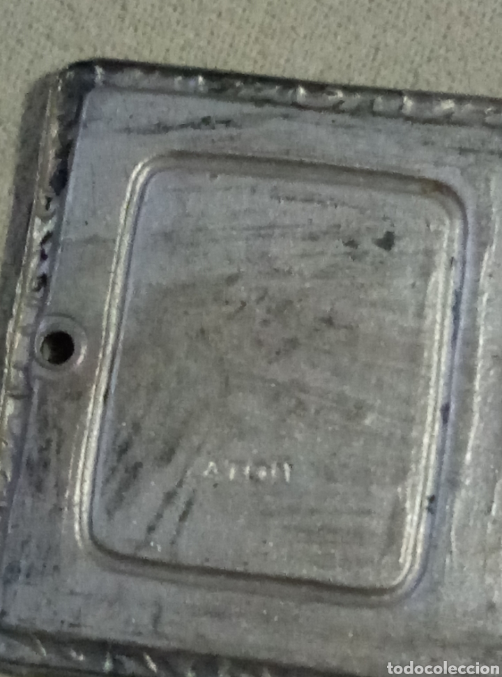Antig&uuml;edades: Antigua medalla de laton - Foto 3