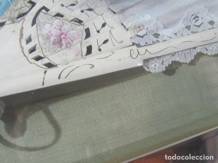 Antig&uuml;edades: Cuadro con abanico de madera pintado a mano - Foto 7