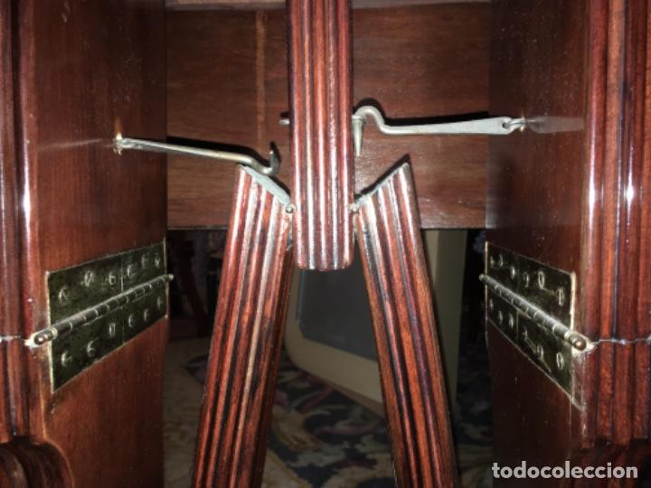 Antig&uuml;edades: ANTIGUA MESA PLEGABLE CON ALAS - Foto 3