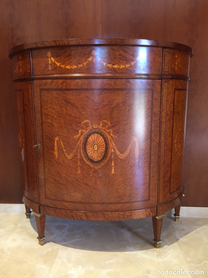 Antig&uuml;edades: MUEBLE ABOMBADO - Foto 1