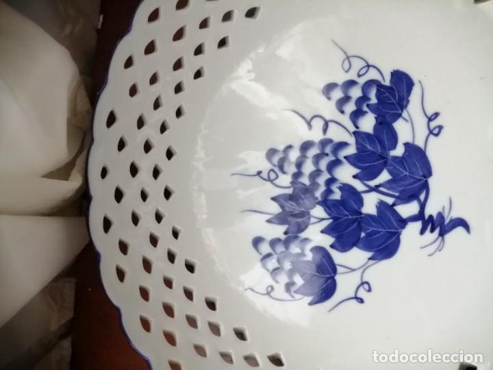 Antig&uuml;edades: Frutero de cer&aacute;mica - Foto 3