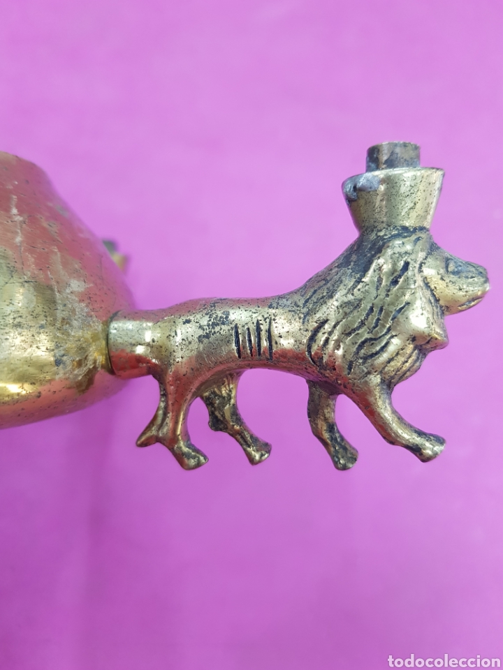 Antig&uuml;edades: Parte de Lamparade aceite de bronce , leones - Foto 4