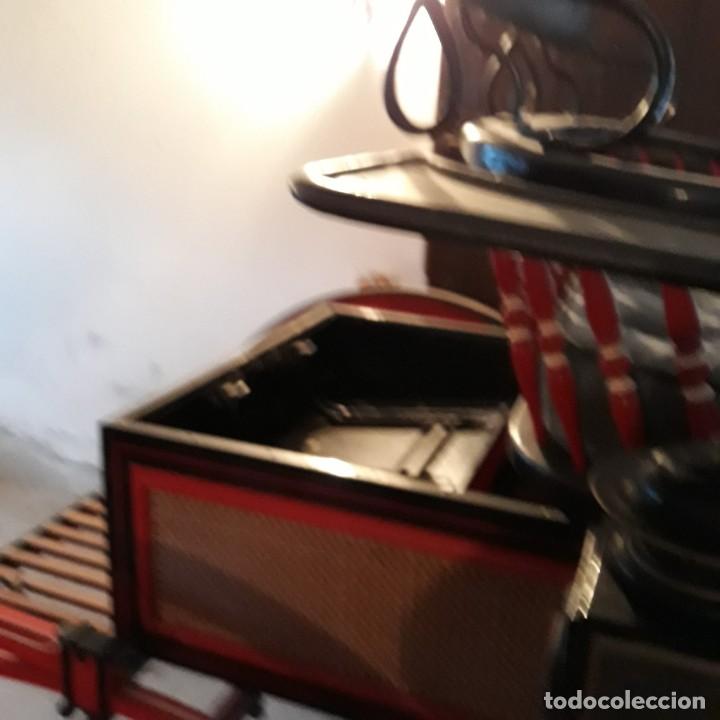 Antig&uuml;edades: Coche de caballos tipo buggy americano - Foto 25