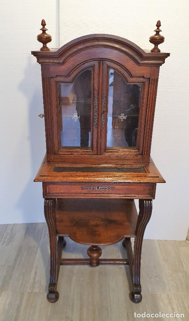 Antig&uuml;edades: VITRINA EXPOSITORA DE ROBLE - Foto 2