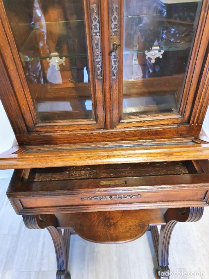 Antig&uuml;edades: VITRINA EXPOSITORA DE ROBLE - Foto 3