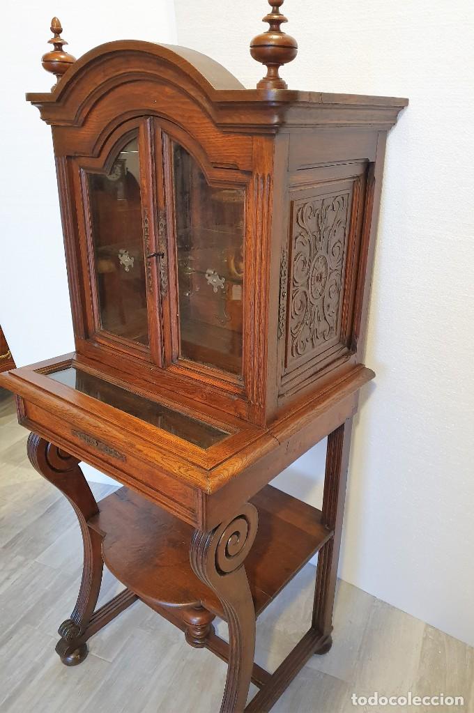 Antig&uuml;edades: VITRINA EXPOSITORA DE ROBLE - Foto 5