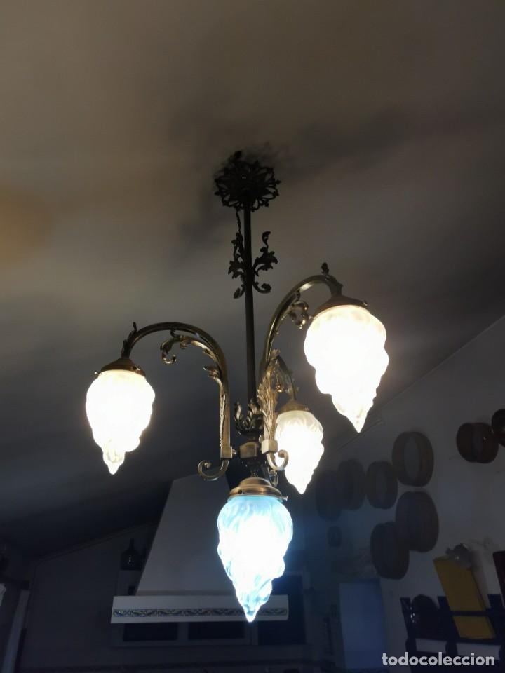 Antig&uuml;edades: L&aacute;mpara bronce - Foto 2