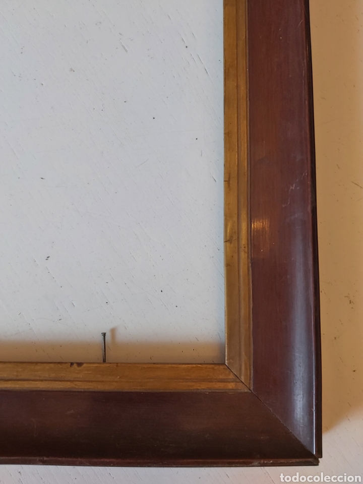 Antig&uuml;edades: Marco de madera antiguo con borde dorado. - Foto 3