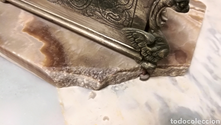 Antig&uuml;edades: ANTIGUA GUARDA CARTAS EN BRONCE Y MARMOL - Foto 8