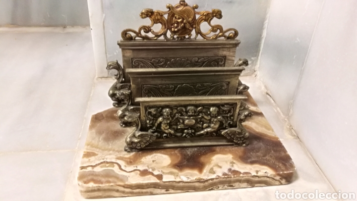 Antig&uuml;edades: ANTIGUA GUARDA CARTAS EN BRONCE Y MARMOL - Foto 1