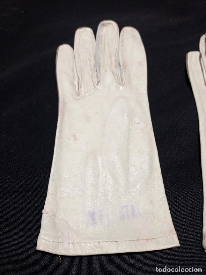 Antig&uuml;edades: ANTIGUOS GUANTES DE PIEL - Foto 2