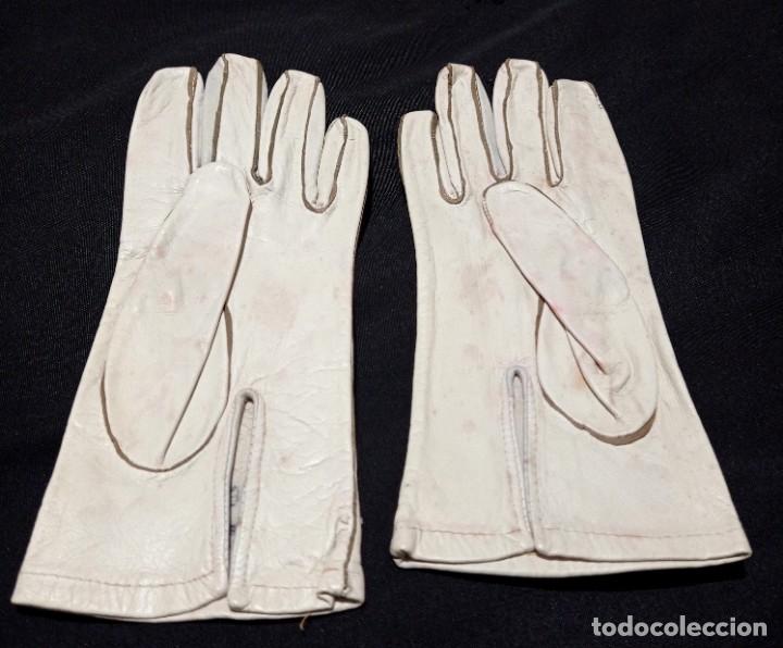Antig&uuml;edades: ANTIGUOS GUANTES DE PIEL - Foto 1